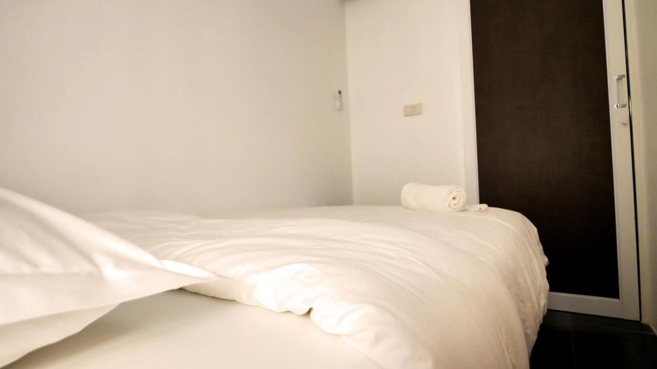 פאטאיה Breeze Hostel מראה חיצוני תמונה