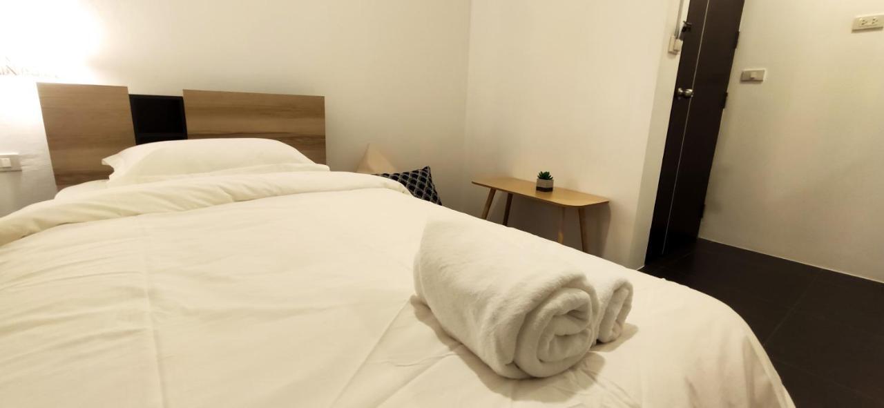 פאטאיה Breeze Hostel מראה חיצוני תמונה